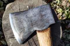 Plumb felling axe